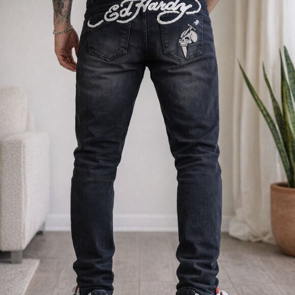 Ed Hardy Black Embroidered Skinny Tapered Jeans 34x30 NWT - Picture 4 of 16